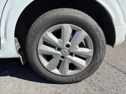 Photo 12 Dacia Sandero  TCe 90 - 22