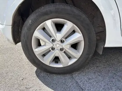 Photo 8 Dacia Sandero  TCe 90 - 22