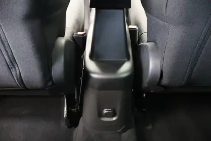 Photo 28 Citroën C3 Aircross  PureTech 110 S&S EAT6