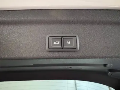 Photo 14 Audi Q3  Sportback 35 TFSI 150 ch S tronic 7