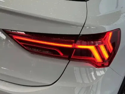 Photo 31 Audi Q3  Sportback 35 TFSI 150 ch S tronic 7