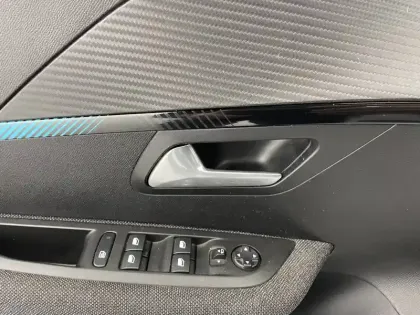 Photo 25 Peugeot 208 Gén. II Ph1 NG Style 5