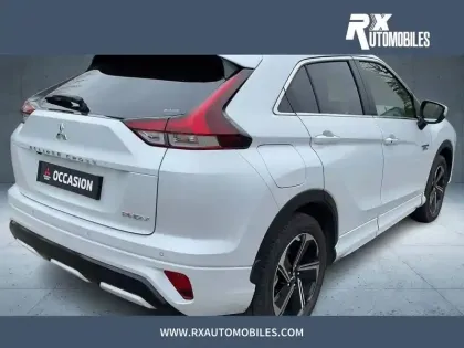 Photo 17 Mitsubishi Eclipse  Cross 2.4 MIVEC PHEV Twin Motor 4WD