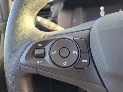 Photo 24 Opel Corsa  1.2 75 ch BVM5