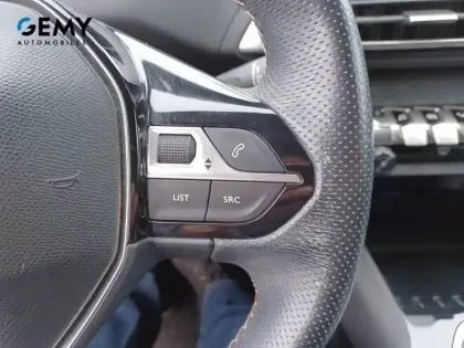 Photo 16 Peugeot 3008  1.2 Puretech 130ch S&S BVM6