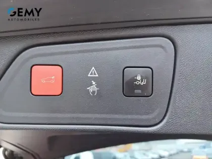 Photo 12 Peugeot 3008  1.2 Puretech 130ch S&S BVM6