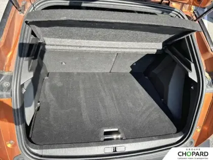 Photo 39 Peugeot 2008  PureTech 130 S&S EAT8