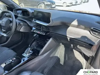 Photo 12 Peugeot 2008  PureTech 130 S&S EAT8