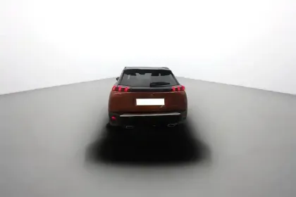 Photo 100 Peugeot 2008  PureTech 130 S&S EAT8