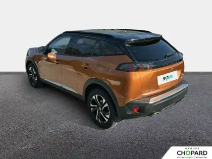 Photo 6 Peugeot 2008  PureTech 130 S&S EAT8