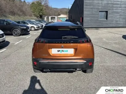 Photo 60 Peugeot 2008  PureTech 130 S&S EAT8