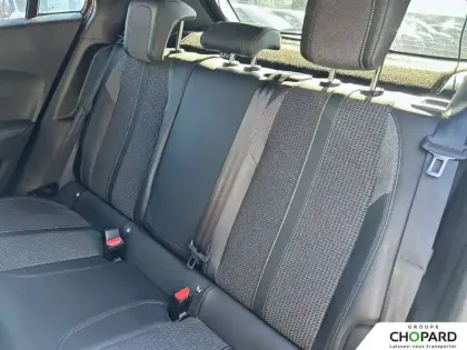 Photo 50 Peugeot 2008  PureTech 130 S&S EAT8