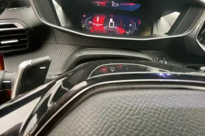 Photo 114 Peugeot 2008  PureTech 130 S&S EAT8