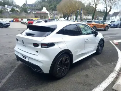 Photo 21 Renault Clio  E-Tech full hybrid 160 ch