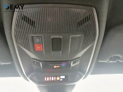 Photo 15 Peugeot 308  BlueHDi 130ch S&S EAT8