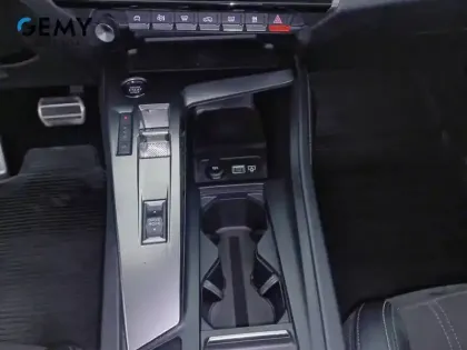 Photo 13 Peugeot 308  BlueHDi 130ch S&S EAT8