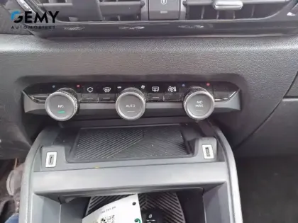 Photo 17 Citroën C4  BlueHDi 130 S&S EAT8