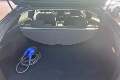 Photo 8 Toyota Prius  Hybride Rechargeable