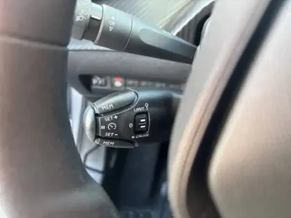 Photo 14 Peugeot 208  PureTech 75 S&S BVM5