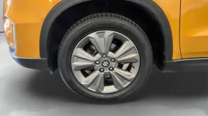 Photo 37 Suzuki Vitara  1.5 Dualjet Hybrid Auto