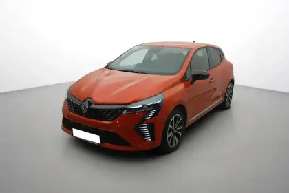 Photo 96 Renault Clio  E-Tech full hybrid 145