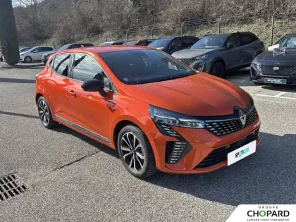 Photo 91 Renault Clio  E-Tech full hybrid 145