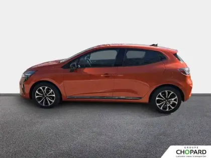 Photo 9 Renault Clio  E-Tech full hybrid 145