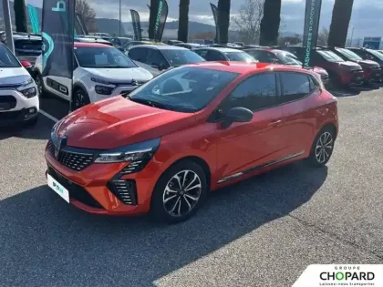 Photo 56 Renault Clio  E-Tech full hybrid 145