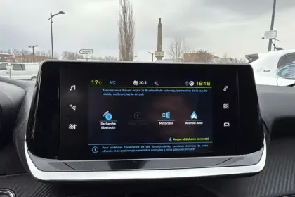 Photo 21 Peugeot 208  Electrique 50 kWh 136ch