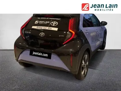 Photo 22 Toyota Aygo  X Hybride 116h