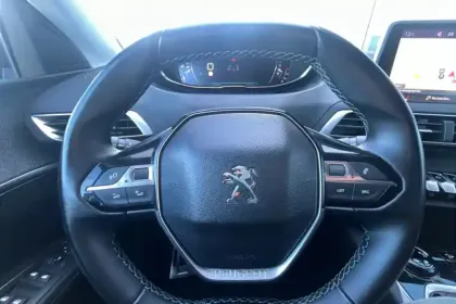 Photo 68 Peugeot 3008  BlueHDi 130ch S&S BVM6