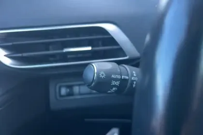 Photo 75 Peugeot 3008  BlueHDi 130ch S&S BVM6