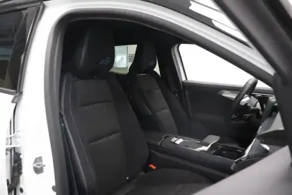 Photo 8 Renault Austral  E-Tech full hybrid 200 GSR2