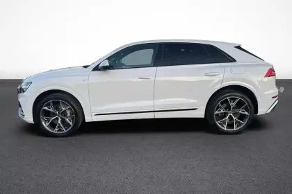 Photo 54 Audi Q8  55 TFSI e 381 Tiptronic 8 Quattro