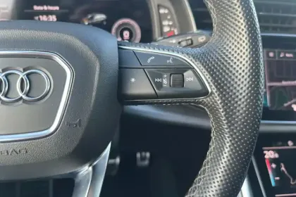 Photo 45 Audi Q8  55 TFSI e 381 Tiptronic 8 Quattro