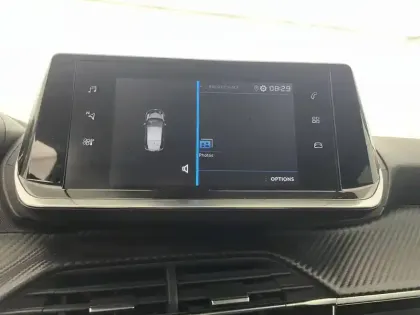 Photo 57 Peugeot 208  PureTech 100 S&S BVM6