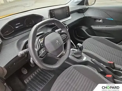 Photo 75 Peugeot 208  PureTech 75 S&S BVM5