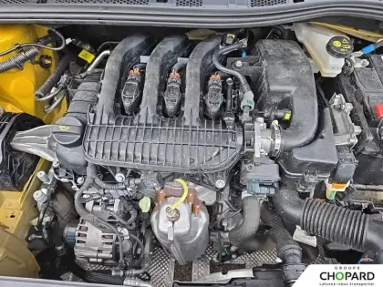 Photo 99 Peugeot 208  PureTech 75 S&S BVM5