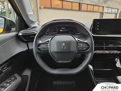 Photo 89 Peugeot 208  PureTech 75 S&S BVM5