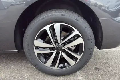 Photo 40 Peugeot Expert Gén. III Ph2 Tech Edition 4