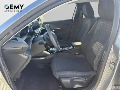 Photo 8 Peugeot 208  Electrique 50 kWh 136ch