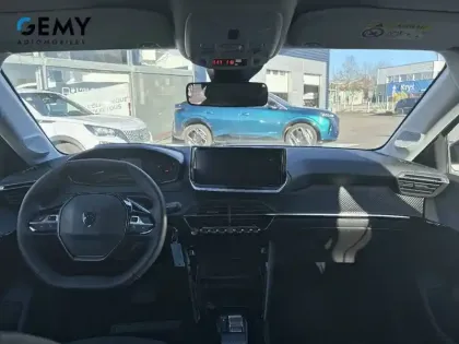 Photo 7 Peugeot 208  Electrique 50 kWh 136ch