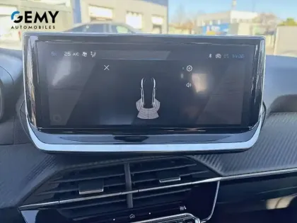 Photo 13 Peugeot 208  Electrique 50 kWh 136ch