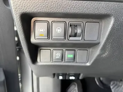 Photo 26 Nissan Qashqai  1.3 DIG-T 160 DCT