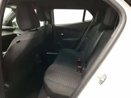 Photo 12 Peugeot 2008  Electrique 136 ch