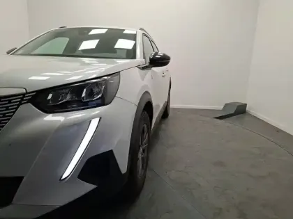 Photo 35 Peugeot 2008  Electrique 136 ch