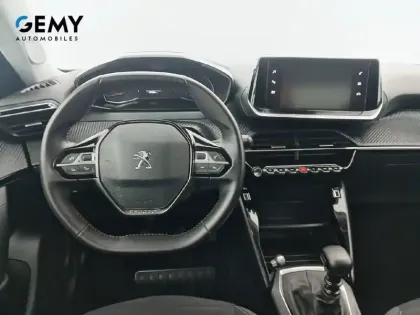 Photo 44 Peugeot 2008  PureTech 100 S&S BVM6