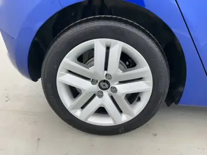 Photo 21 Renault Clio Gén. V (BJA) Ph2 Evolution 5