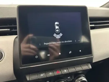 Photo 16 Renault Clio  TCe 90 - 21