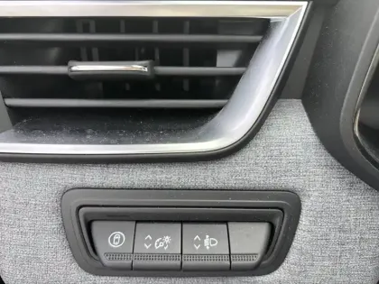 Photo 26 Renault Clio  dCi 100 GSR2